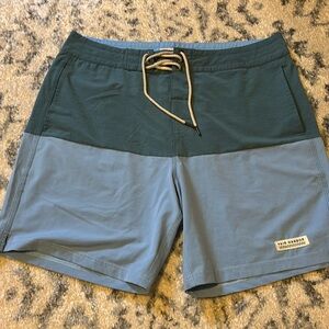 Fair Harbor Men’s board shorts, waist 34